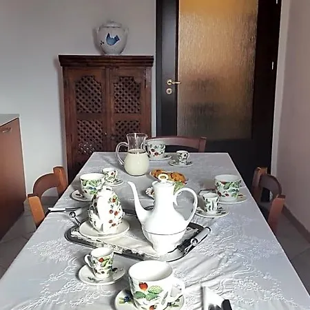 Alojamento de Acomodação e Pequeno-almoço Peonia 3*