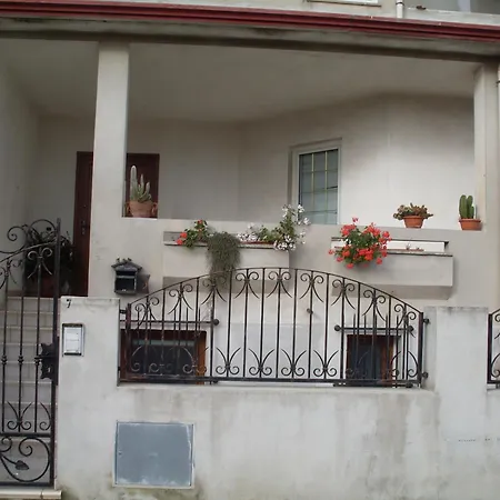 Peonia Bed & Breakfast 3*