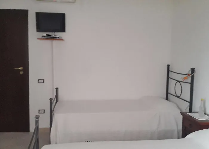 فندق مبيت وإفطار Peonia 3*